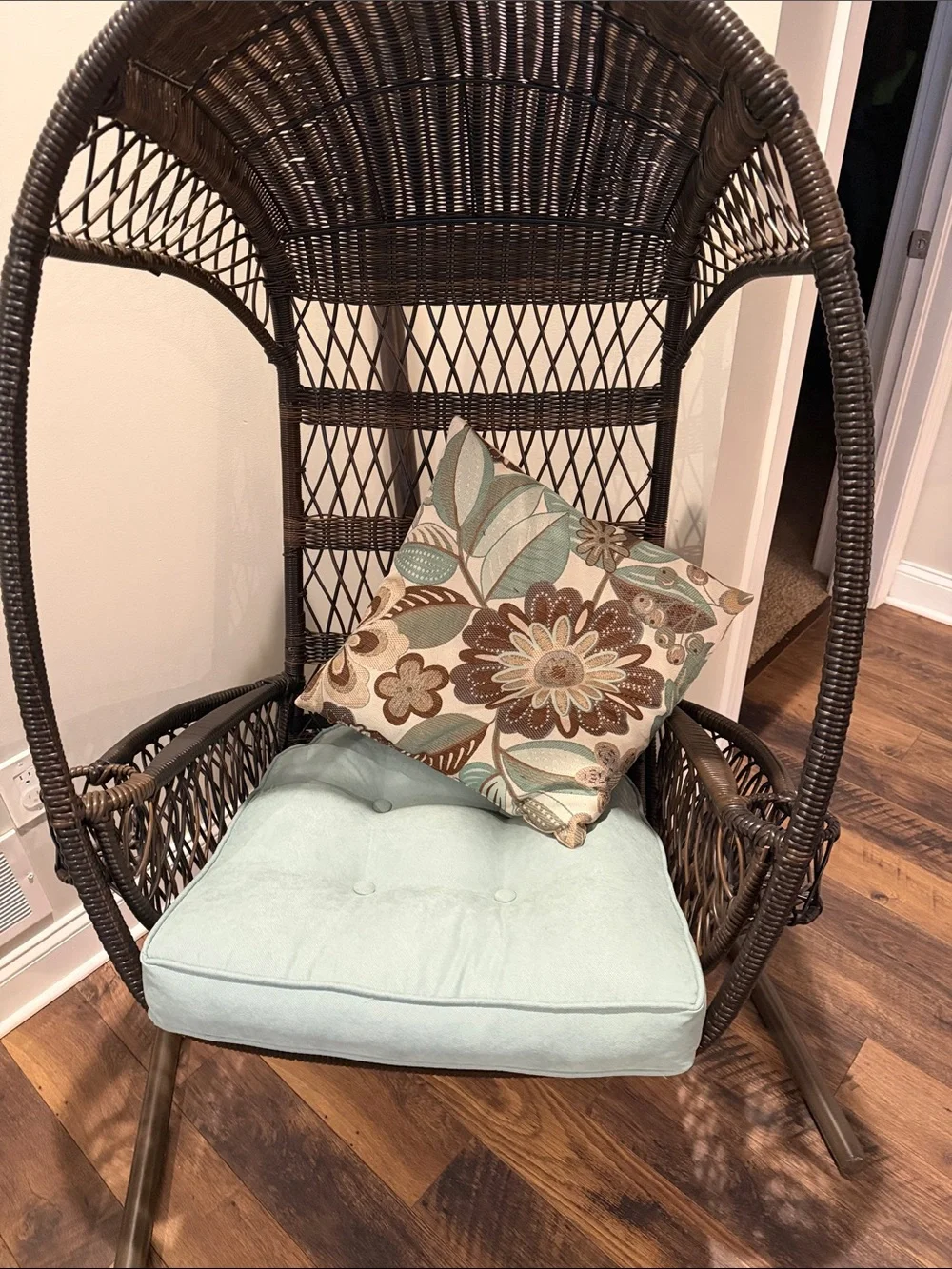 Pier 1 imports Light Aqua Tufted Seat Cushion. Like new